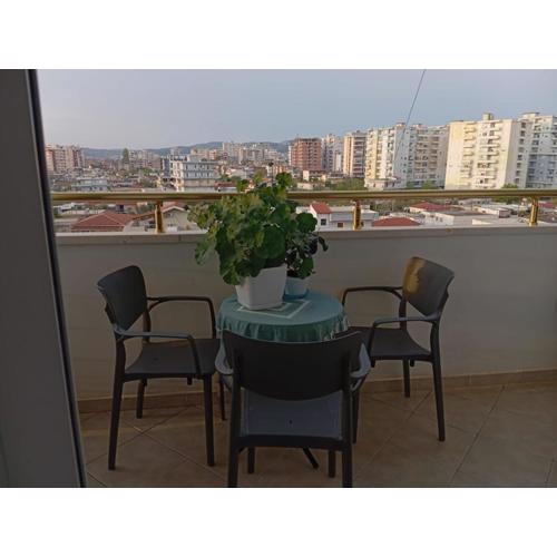 Emi apartment