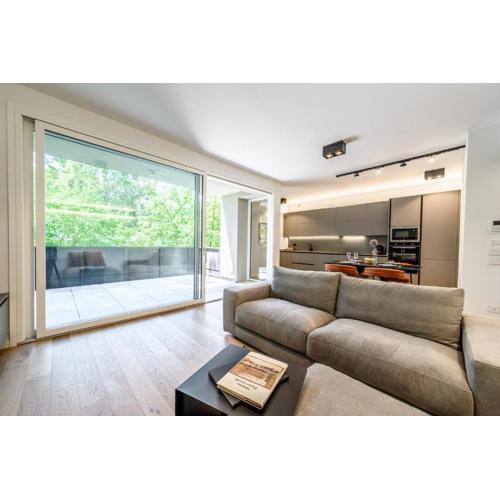 Emilia Suite Green