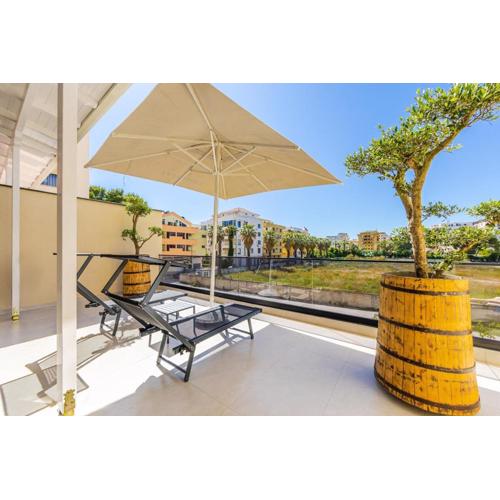 Emily Luxury Veranda by PS
