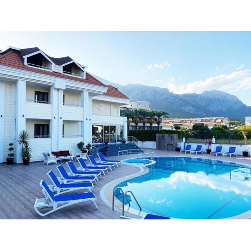 Emily Rose Hotel