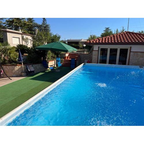 Emyhouse54