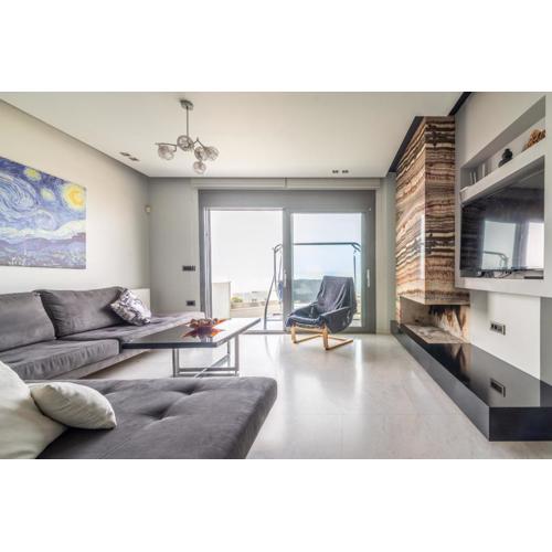 Endless Blue Maisonette