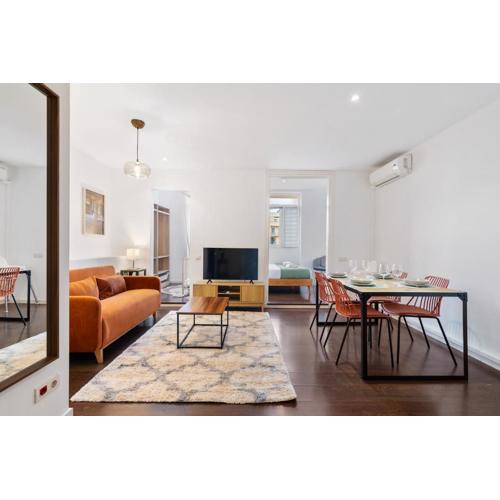 Enrique Granados Apartment