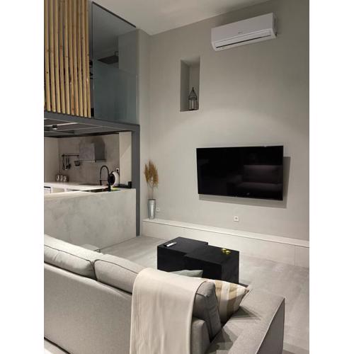Enso Athens - Minimal & aesthetic 80sqm Apartment