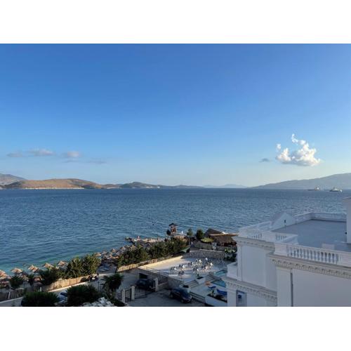 ENTi Apartments - Africana Beach