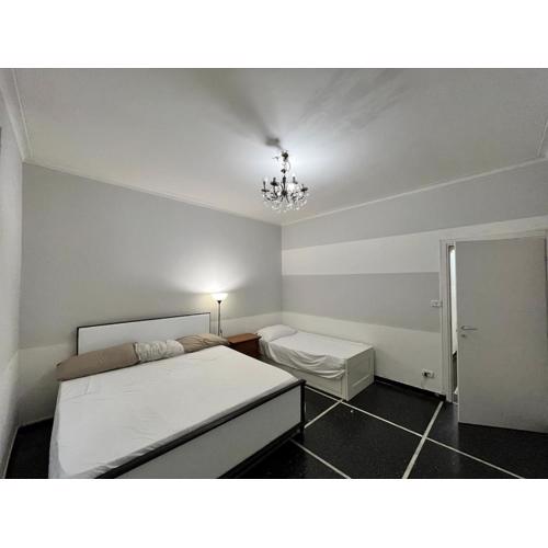 Entire apartment Genoa