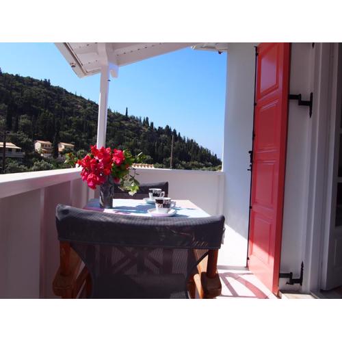 Eolos Apartments with Private Parking