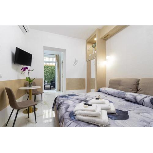 Eralight21 Apartments