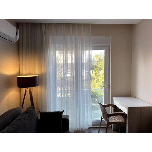 Erasta Avm yanı konforlu 2+1 \