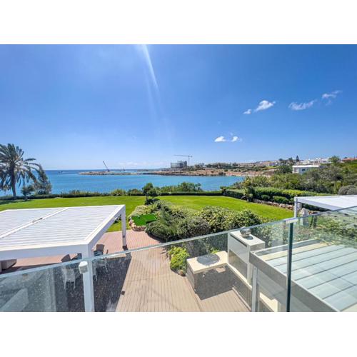 Erato Seafront Luxury Villa