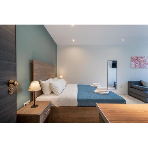 Ermou Boutique Studios in Monastiraki