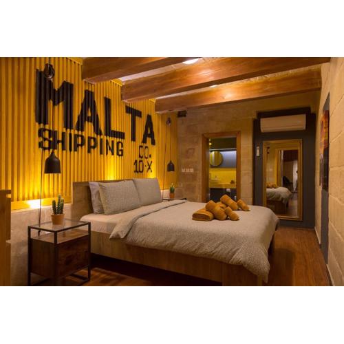 Escape to a Unique 2 Bed Apt in Heart of Valletta