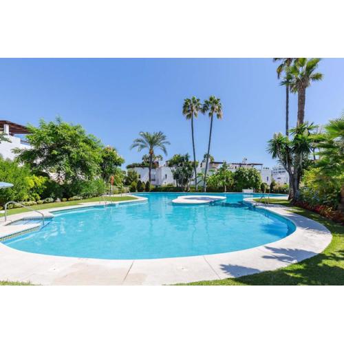 Escape to Serenity - 3 Bedroom Townhouse by the Sea!