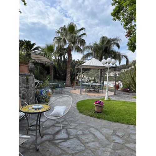 Esclusiva Luxury Villa con giardino