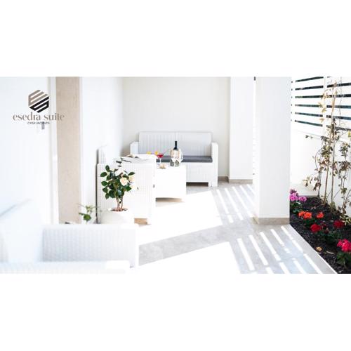 Esedra Suite