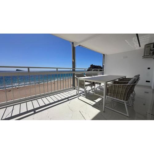 Esmeralda, Benidorm Beachfront Poniente, 1st line Frontal Seaview, Ocean Terrace