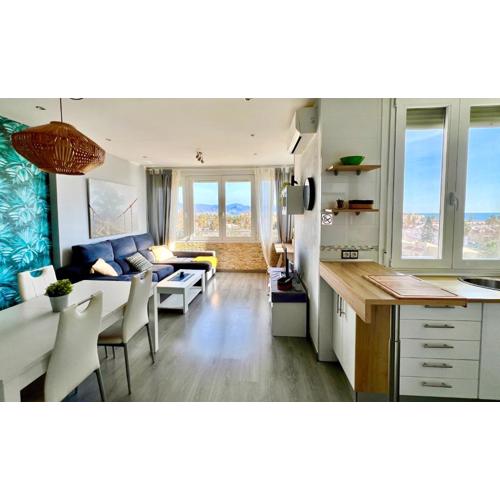 Espectacular apartamento junto al mar, con piscina en Málaga
