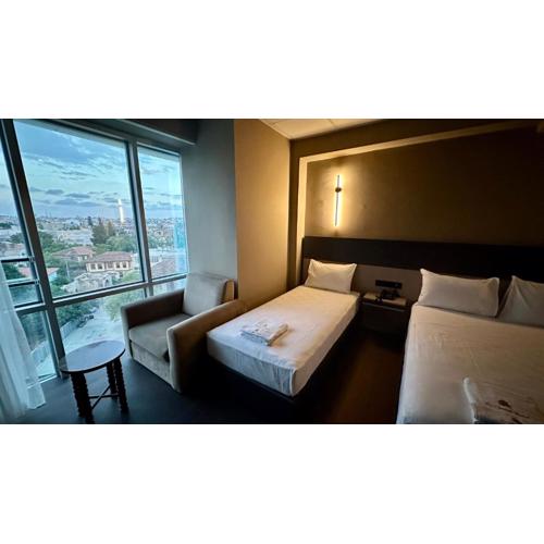 Esse Joven Hotel