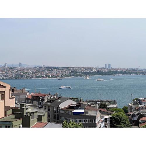 ESTAMBUL Unique house with sea view in Cihangir center