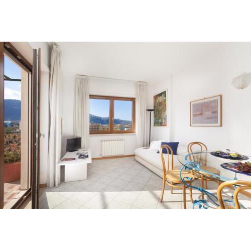 Estate4home- Casa Miramare