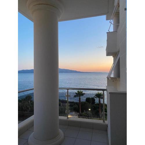 Estia Apartment
