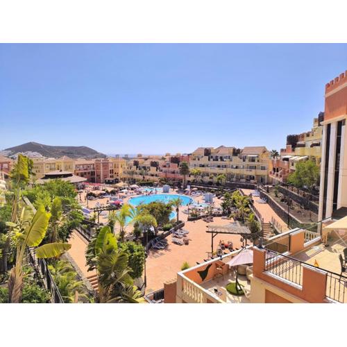 ESTRELLA CANARIA - Los Cristianos, pool, fibre net, tv channels