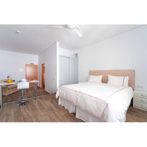 Estudio 2 PAX by costablancarent