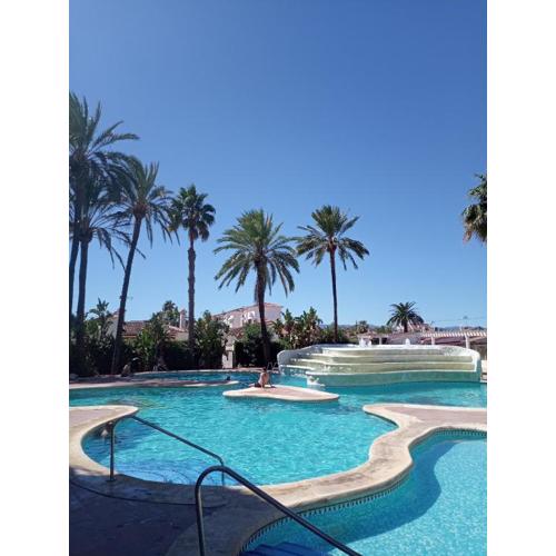 Estudio 2 personas con piscina en Denia