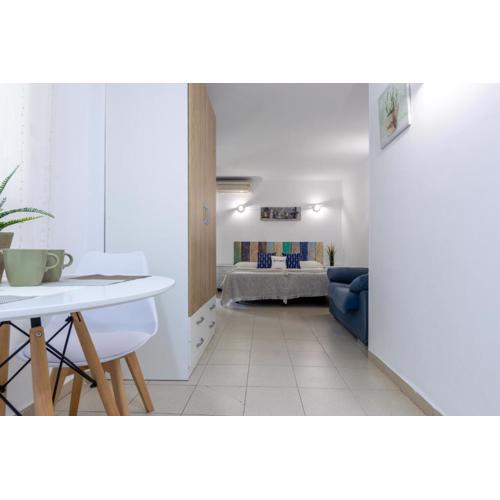 Estudio a 100 metros de la playa