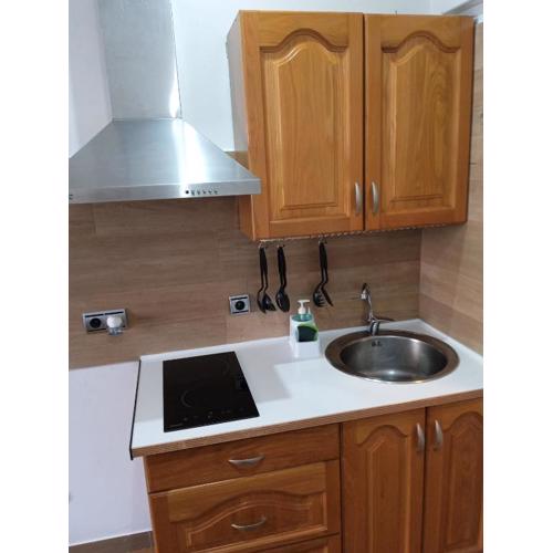 estudio con cocina y baño privado