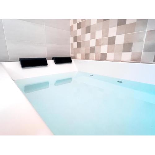 Estudio con Jacuzzi privado en Triana