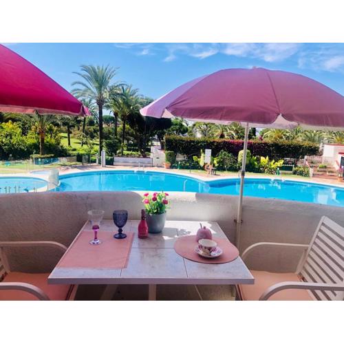 Estudio con terraza en Marbella