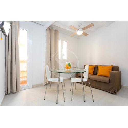 Estudio en Barrio de Gracia E4