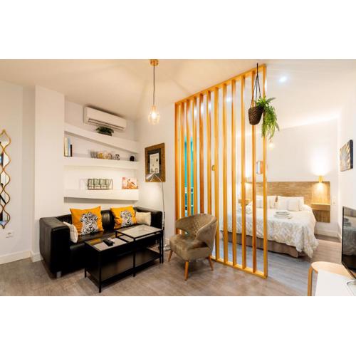 ESTUDIO EN PLENO CENTRO de SEVILLA by MSHOLIDAYS