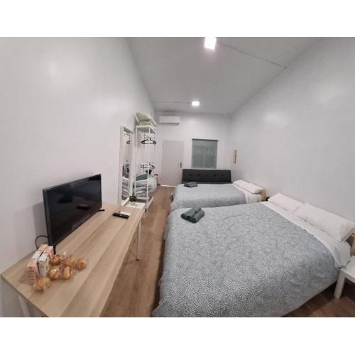 Estudio FAMILIAR con JACUZZI doble