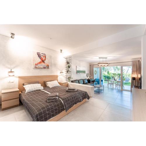 Estudio Glamuroso cerca de la playa en Mijas Costa