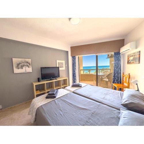 Estudio vistas al mar en Benalmádena - Junto Puerto Marina