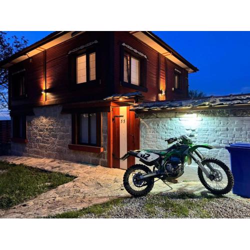 Ethno Villa Cherry