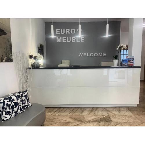 Euro Meublé