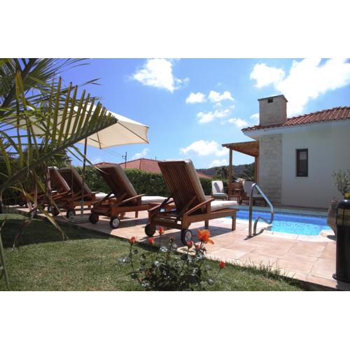Eve Pissouri Veriko Villa
