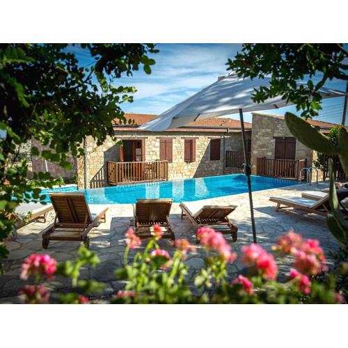 Eveleos Country House