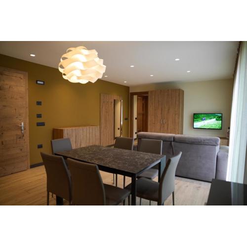 Everest Apartment - Luxury Stay
