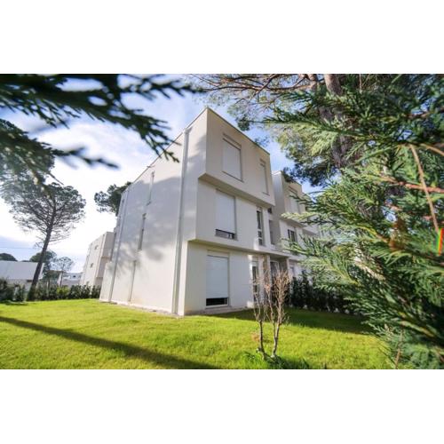 Evergreen Apartment San Pietro