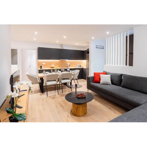 Exclusive 3-Bedroom Haven in Kolonaki Center