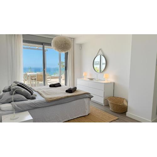 Exclusive Penthouse in Cabopino with Stunning Sea Views - By Reyna Novillo