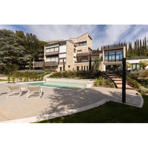 Exclusive Perugia Getaway - Apartments with Shared Pool & Parking