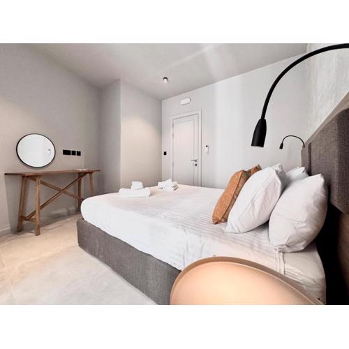 Exclusive Retreat off the Sea Front Promenade