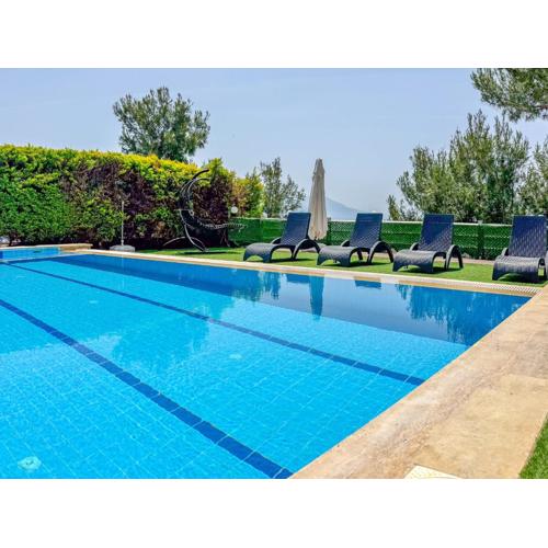 Exclusive Villas