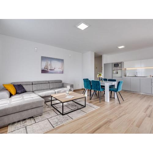 Exclusive Vodice Apartments - Penthouse Apartment with Balcony A6