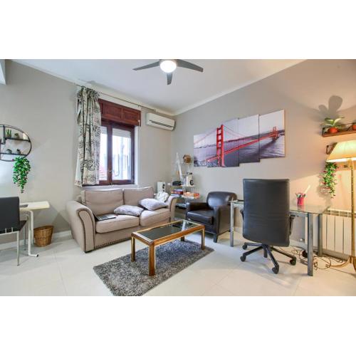 Exclusivo Apartamento al lado del parque retiro
